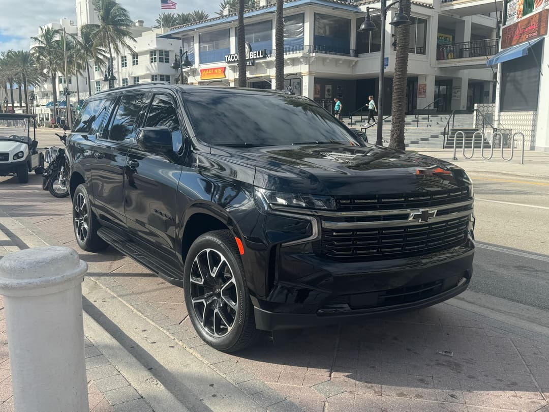 Transportation service car image (black SUV)