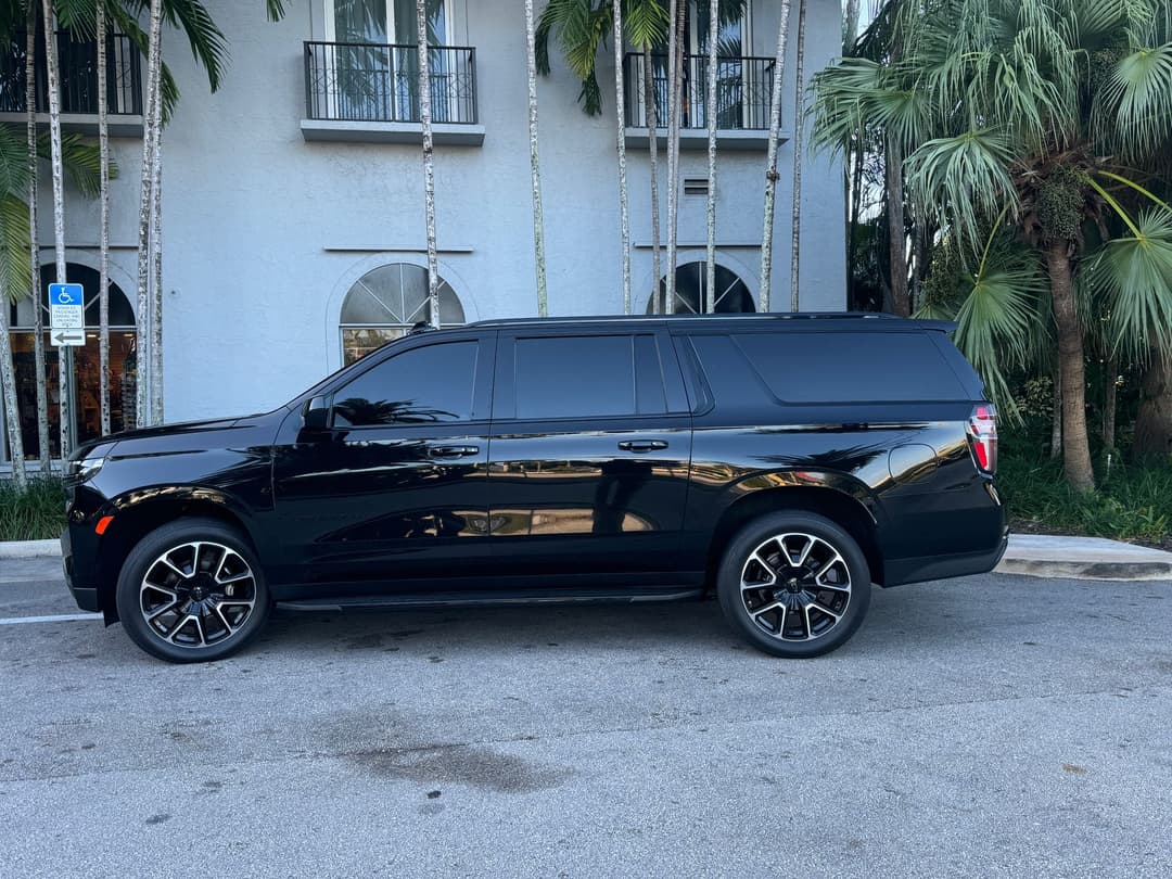 Transportation service car image (black SUV)